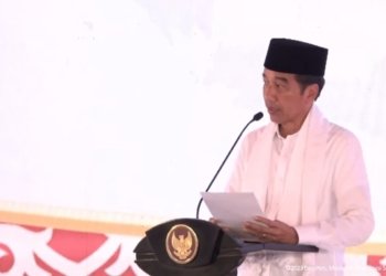 Presiden RI Joko Widodo saat melakukan Peluncuran Program Pelaksanaan Rekomendasi Penyelesaian non Yudisial Pelanggaran Hak Asasi Manusia (HAM) Berat, di Rumoh Geudong, Pidie, Aceh. (Foto: Alibi/Dok. Kanal YouTube Sekretariat Presiden)