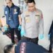 Kapolres Metro Jakarta Pusat Kombes Pol Komarudin saat melakukan penggerebekan sebuah rumah kontrakan yang diduga menjadi tempat aborsi, di Sumur Batu, Kemayoran, Jakarta Pusat, Rabu (28/6/2023). (Foto: Antara/Dokumentasi Pribadi)