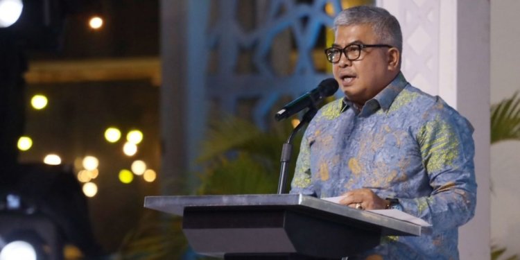 Sekda Aceh, Bustami membuka Festival Meuseuraya 2023 di Balee Meuseuraya Aceh (BMA), Banda Aceh, Sabtu (15/7/2023) malam. (Foto: Alibi/Dok. Humas Pemerintah Aceh)