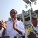 Presiden Jokowi menjawab pertanyaan wartawan seusai meresmikan Sodetan Ciliwung di Jakarta pada Senin (31/7/2023). (Foto: Antara/Desca Lidya Natalia)