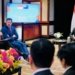 Presiden Joko Widodo melakukan pertemuan dengan para CEO perusahaan-perusahaan Australia di Ruang Pertemuan Cambridge, Hotel Shangri-La, Sydney, pada Selasa (4/7/2023). (Foto: BPMI Setpres/Laily Rachev)