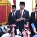 Presiden Joko Widodo menyampaikan keterangannya selepas melantik Budi Arie Setiadi sebagai Menkominfo di Istana Negara, Jakarta, Senin (17/7/2023). (Foto: Alibi/Dok. BPMI Setpres/Kris)