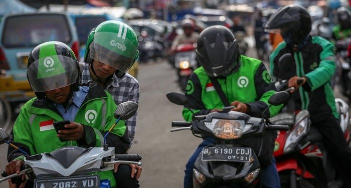 Ilustrasi.  Pengemudi ojek online. (Foto: Antara/Fauzan/foc)