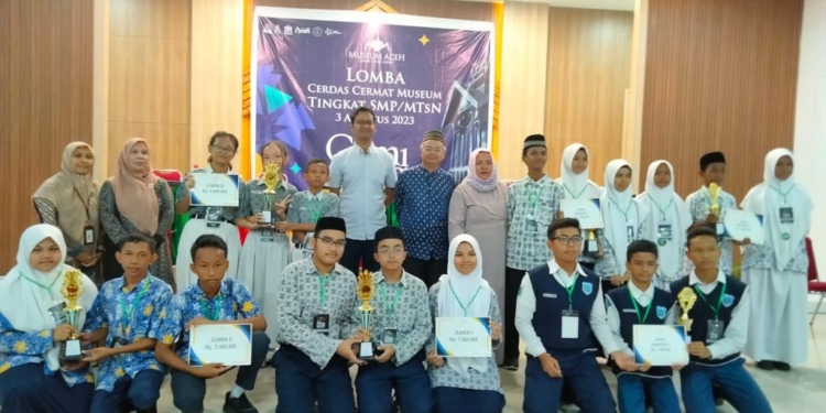 Pemenang Lomba Cerdas Cermat Museum tingkat Provinsi Aceh. (Foto: Alibi/Dok. Disbudpar Aceh)