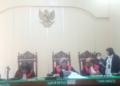 Hakim Ketua Pinta Uli Tarigan (tengah) membacakan amar putusan di Pengadilan Negeri Medan, Sumatera Utara, Selasa (26/9/2023). (Foto: Alibi/M Sahbainy Nasution)
