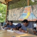 Koalisi masyarakat sipil untuk penguatan kelembagaan KKR Aceh saat menggelar konferensi pers terkait kasus di KKR Aceh, di Banda Aceh, Senin (18/9/2023) (Foto: Dok. Antara/Rahmat Fajri)