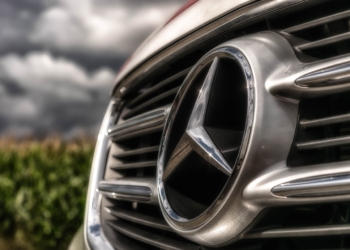 Ilustrasi. Logo Mercedes Benz. (Foto: Distori/Dok. Pixabay)