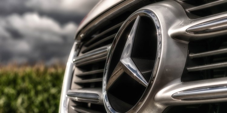 Ilustrasi. Logo Mercedes Benz. (Foto: Distori/Dok. Pixabay)