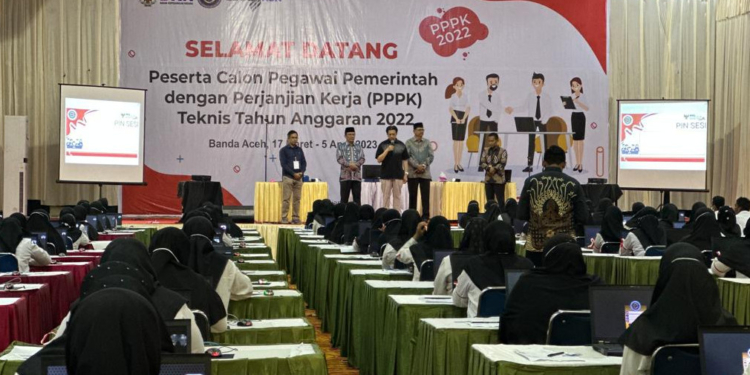 Arsip - Pelaksanaan seleksi CAT Calon PPPK Kemenag di Aceh tahun 2022. (Foto: Alibi/Dok. Kemenag)