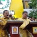 Ketua Umum Partai Gerindra Prabowo Subianto (kiri) dan Ketua Umum Partai Golkar Airlangga Hartarto (kanan) saat memberikan keterangan pers di Kantor DPP Golkar, Jakarta, Kamis (31/8/2023). (Foto: Antara/Fauzi Lamboka)
