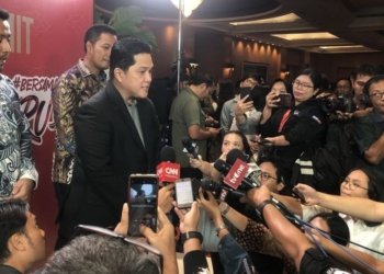 Ketum PSSI Erick Thohir ketika ditemui awak media pada acara PSSI Partner Summit di kawasan Jakarta, Rabu (27/9/2023). (Foto: Antara/Zaro Ezza Syachniar)