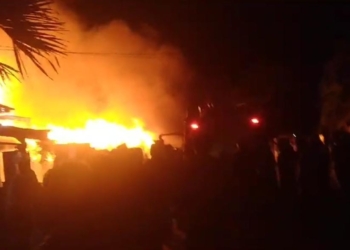 Kebakaran hanguskan lima rumah warga di Desa Jambi Baru, Kecamatan Sultan Daulat, Kota Subulussalam, Aceh. (Foto: Alibi/Dok. BPBA)