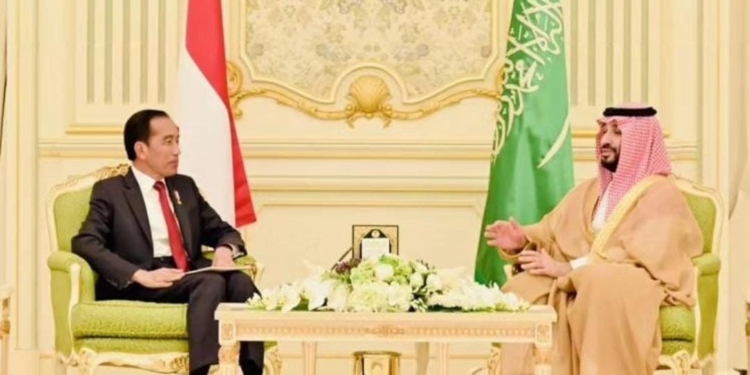 Presiden Joko Widodo temui Putra Mahkota Arab Saudi Mohammed bin Salman Al-Saud. (Foto: Dok. Instagram jokowi)