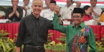 Menko Polhukam Mahfud MD diumumkan sebagai bakal cawapres Ganjar Pranowo untuk Pilpres 2024. (Foto: Dok. CNN Indonesia/Adhi Wicaksono)
