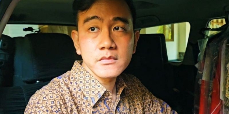 Wali Kota Surakarta Gibran Rakabuming Raka di Solo, Jawa Tengah, beberapa waktu lalu. (Foto: Dok. Antara/Aris Wasita)