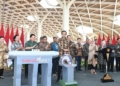 Presiden Joko Widodo meresmikan Kereta Cepat Jakarta-Bandung (KCJB) di Stasiun Halim, Jakarta, pada Senin (2/10/2023). (Foto: BPMI Setpres/Kris)