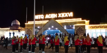Suasana gladi pembukaan Musabaqah Tilawatil Qur’an (MTQ) Aceh XXXVI, di Lapangan Pendopo Bupati Sinabang, Kamis (23/11/2023) malam. (Foto: Biro Adpim Pemerintah Aceh)