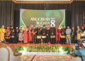 Anugerah Budaya dalam rangkaian PKA-8 di Meuligoe Wali Nanggroe, Senin 6 November 2023. (Foto: MC/HDR)