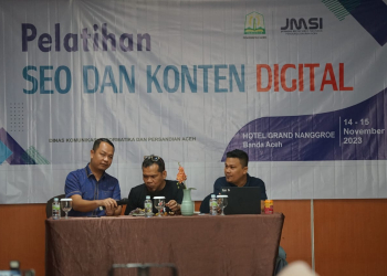 Pelatihan SEO dan konten digital bersama puluhan jurnalis di Hotel Grand Nanggroe, Kota Banda Aceh, Selasa, (14/11/2023). (Foto: Dok. JMSI Aceh)