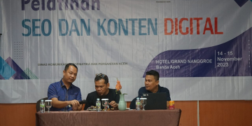 Pelatihan SEO dan konten digital bersama puluhan jurnalis di Hotel Grand Nanggroe, Kota Banda Aceh, Selasa, (14/11/2023). (Foto: Dok. JMSI Aceh)