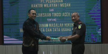 Penandatanganan nota kesepakatan PT Pegadaian Kantor Wilayah 1 Sumatera Utara-Aceh bersama Kejaksaan Tinggi Aceh (Kejati) di Aula Kejati Aceh, Rabu (15/11/2023). (Foto: Dok. PT Pegadaian)