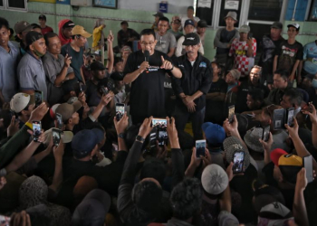 Calon Presiden RI Anies Baswedan saat berkampanye di Jawa Timur, Jumat (29/12/2023). ANTARA/HO-Timnas AMIN