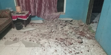 Gempa bumi berkekuatan M 4,5 mengakibatkan dua rumah warga rusak di Kabupaten Tegal, Provinsi Jawa Tengah pada Jumat (15/12/2023) malam. (Foto: Dok BNPB)