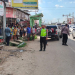 Polisi lalulintas mengamankan lokasi kecelakaan yang mengakibatkan seorang Balita meninggal dunia di Keude Punteut, Kecamatan Blang Mangat, Kota Lhokseumawe. (Foto: Dok. Polres Lhokseumawe)