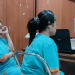 Dua orang perempuan RN dan LR ditangkap polisi karena terlibat dalam kasus tindak pidana perdagangan orang (TPPO) dengan modus kawin kontrak setelah korban yang dijebak melapor, Minggu (14/4/2024). (Foto: Dok. Antara/Ahmad Fikri)
