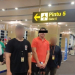 WNA asal Australia berinisial MJF (tengah) dideportasi melalui Bandara Ngurah Rai karena menganiaya sopir taksi di Badung, Bali, Minggu (5/4/2024). (Foto: Dok. Antara/HO-Imigrasi Ngurah Rai Bali)