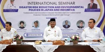 Pj Gubernur Aceh Safrizal buka acara seminar mitigasi bencana